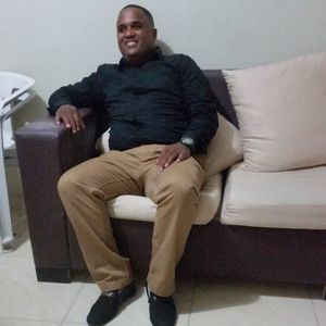 Meet your Posher, Fausto